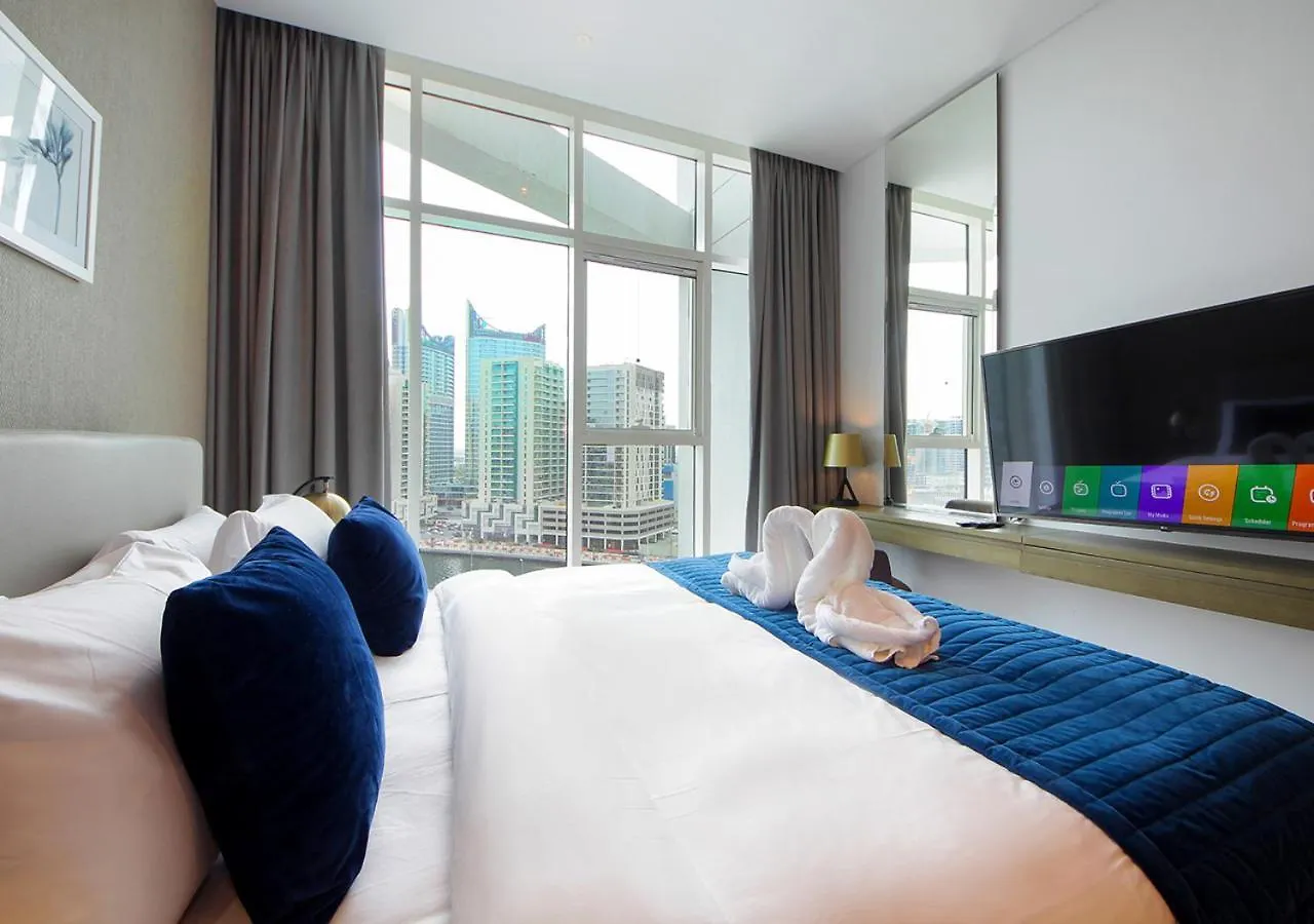 Burj Khalifa & Canal View Luxestudio In Damacprive contacts