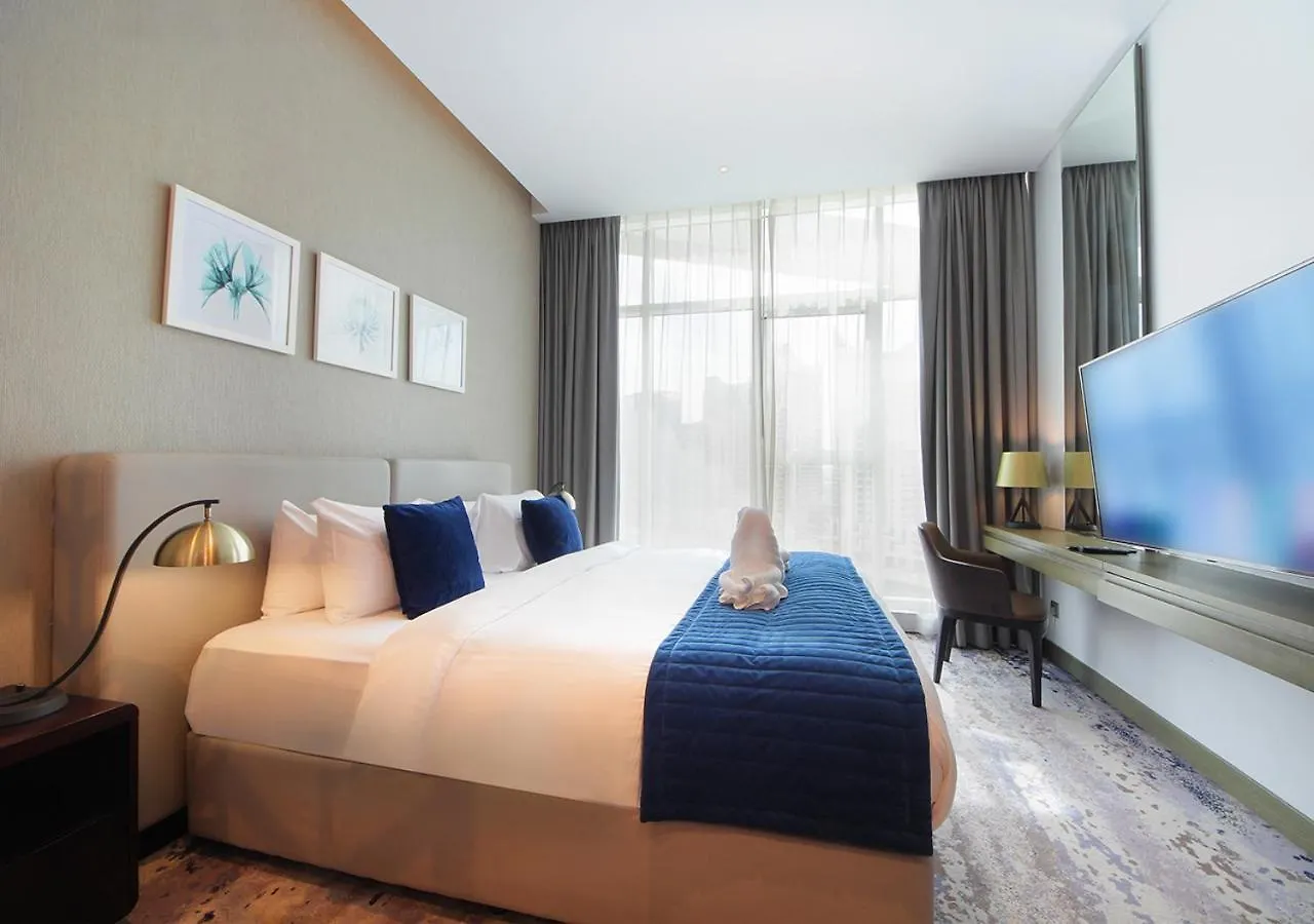 Burj Khalifa & Canal View Luxestudio In Damacprive Dubai United Arab Emirates